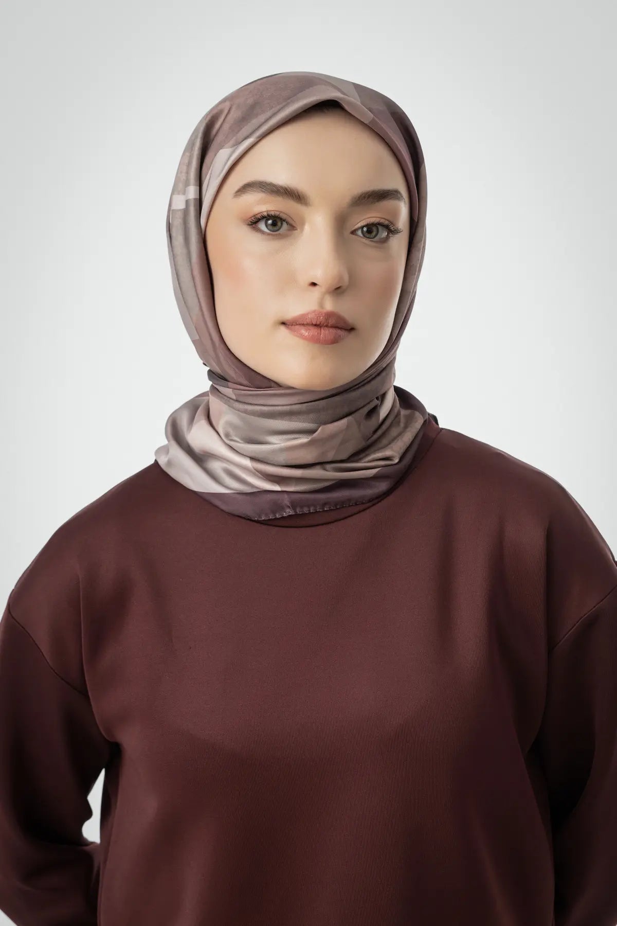 Desenli Twill Eşarp Astrid - Bordo