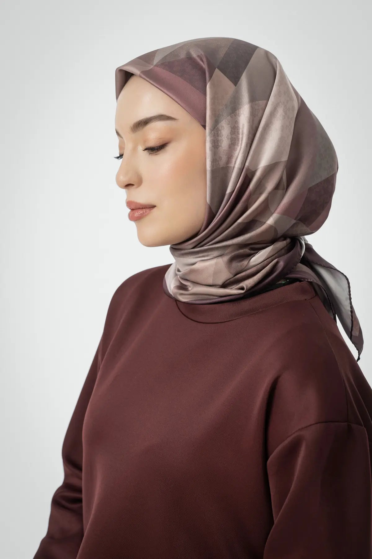 Desenli Twill Eşarp Astrid - Bordo