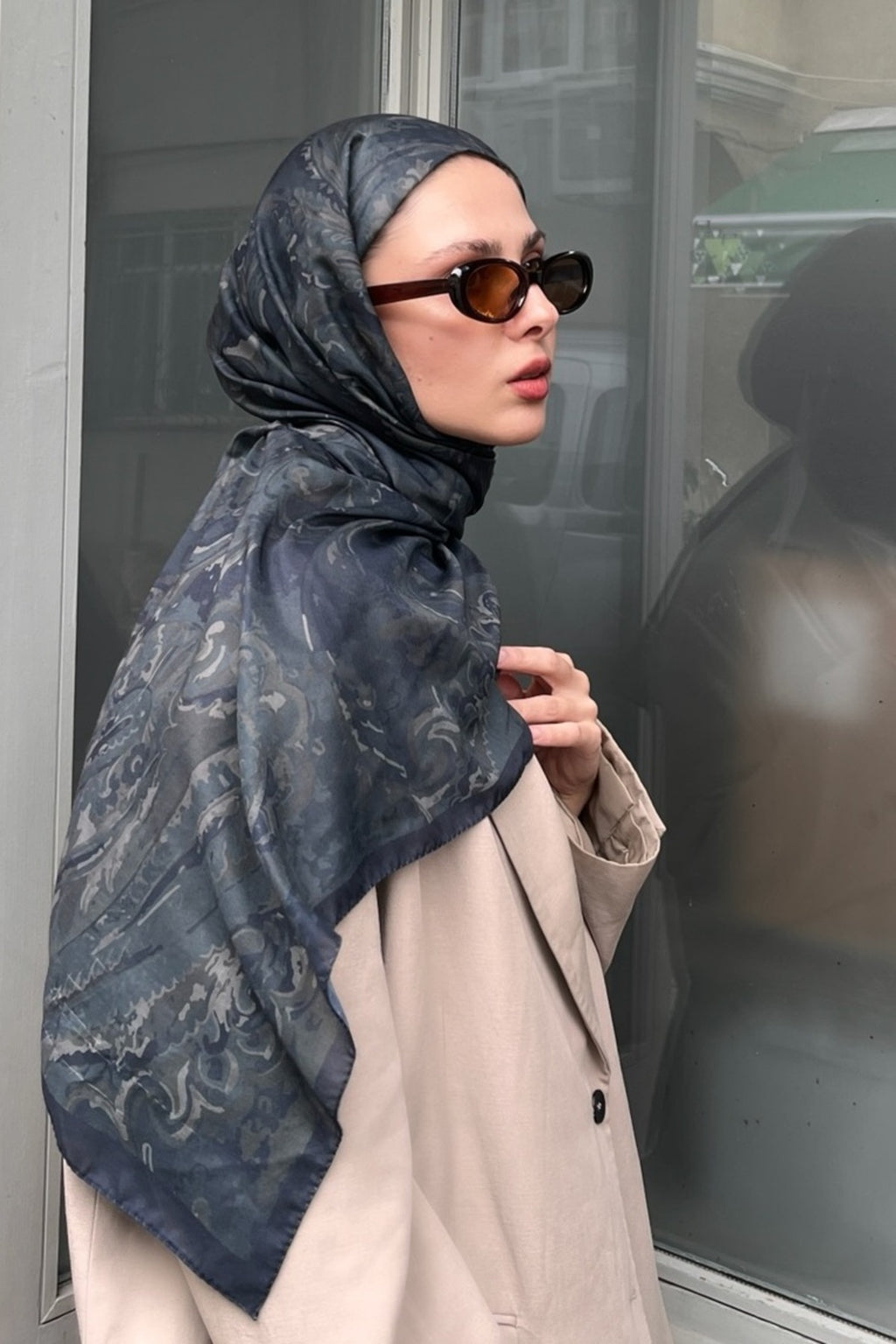 Botanik Desenli Koyu Haki Şal - S09