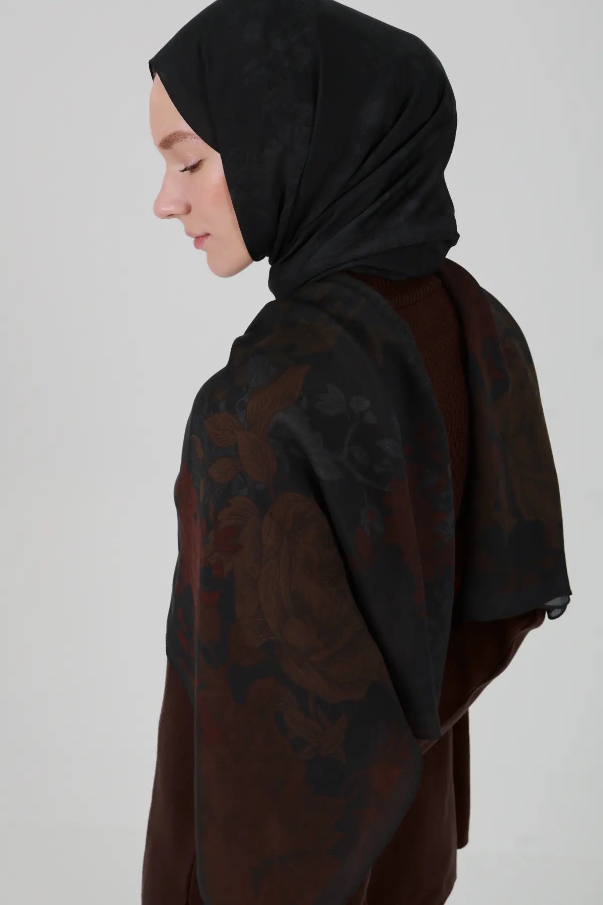 Antik Gül Desenli Antrasit Şal - MK24