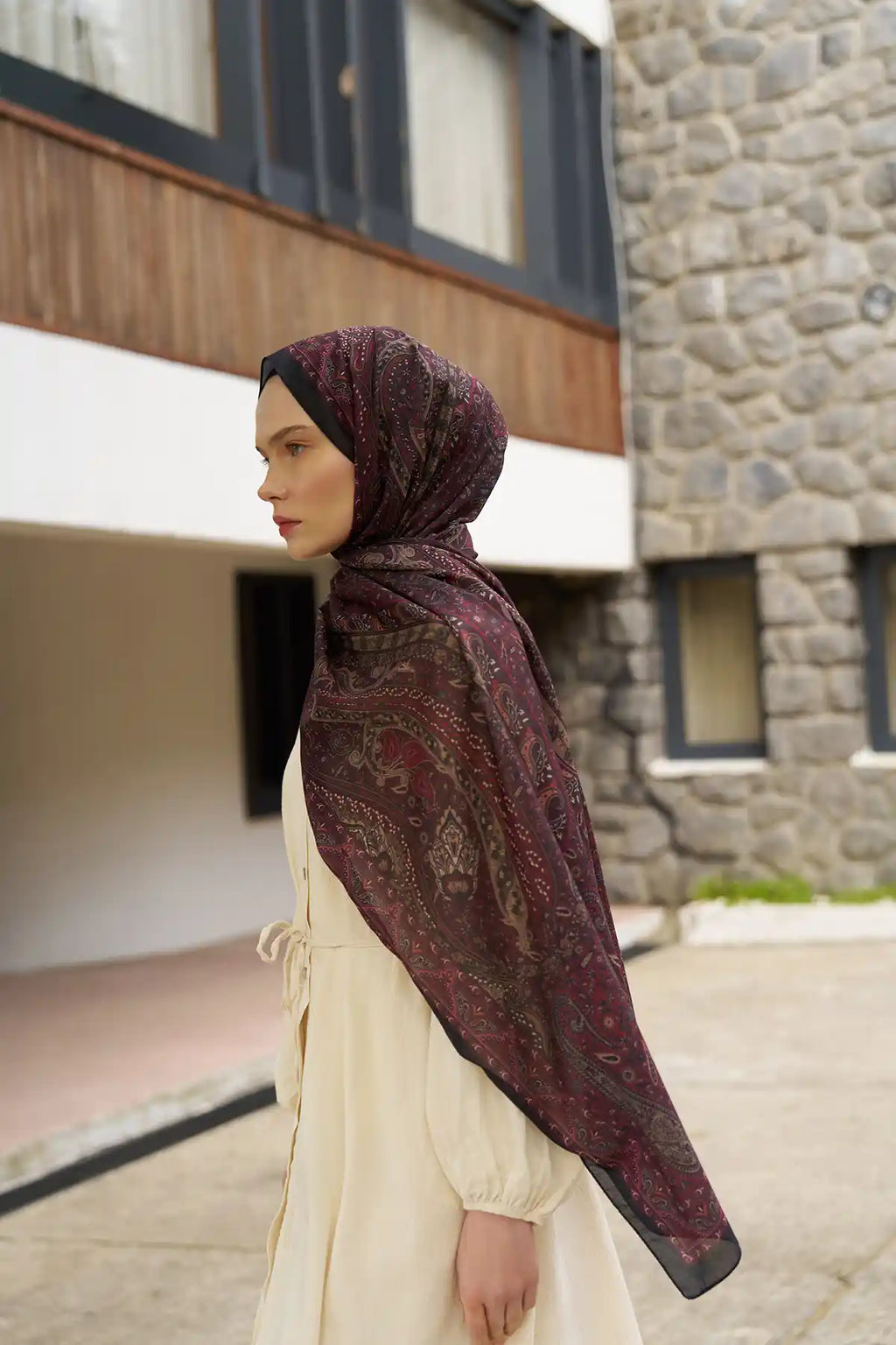 Boteh Desenli Bordo Şal