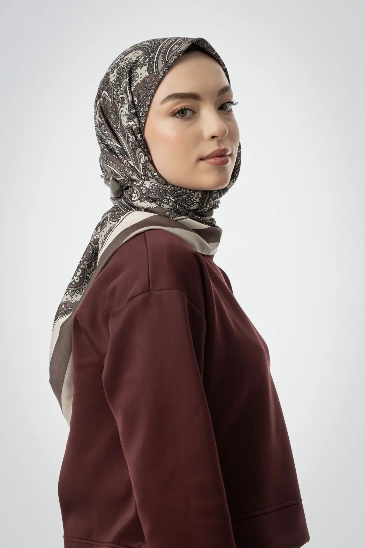 Terra Desenli Kahve Eşarp - MK09