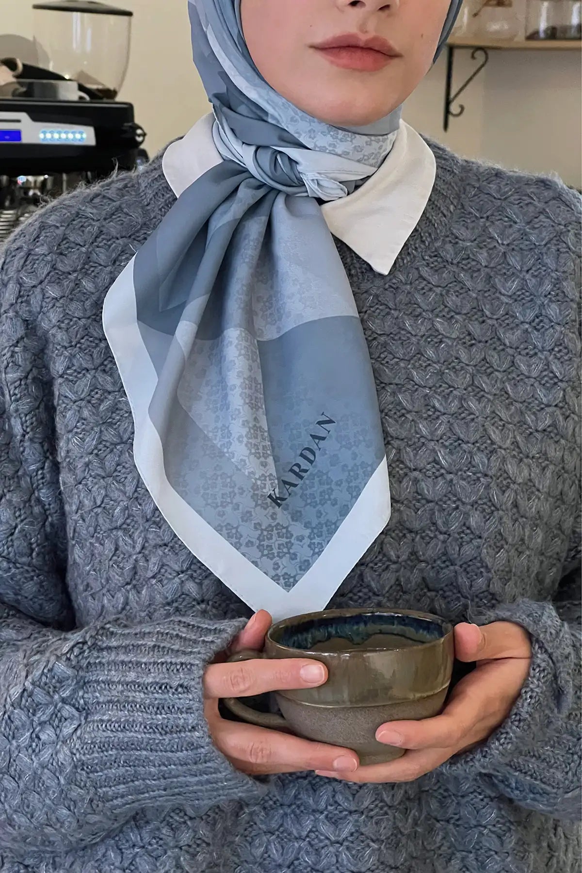 Desenli Twill Eşarp Astrid - Mavi