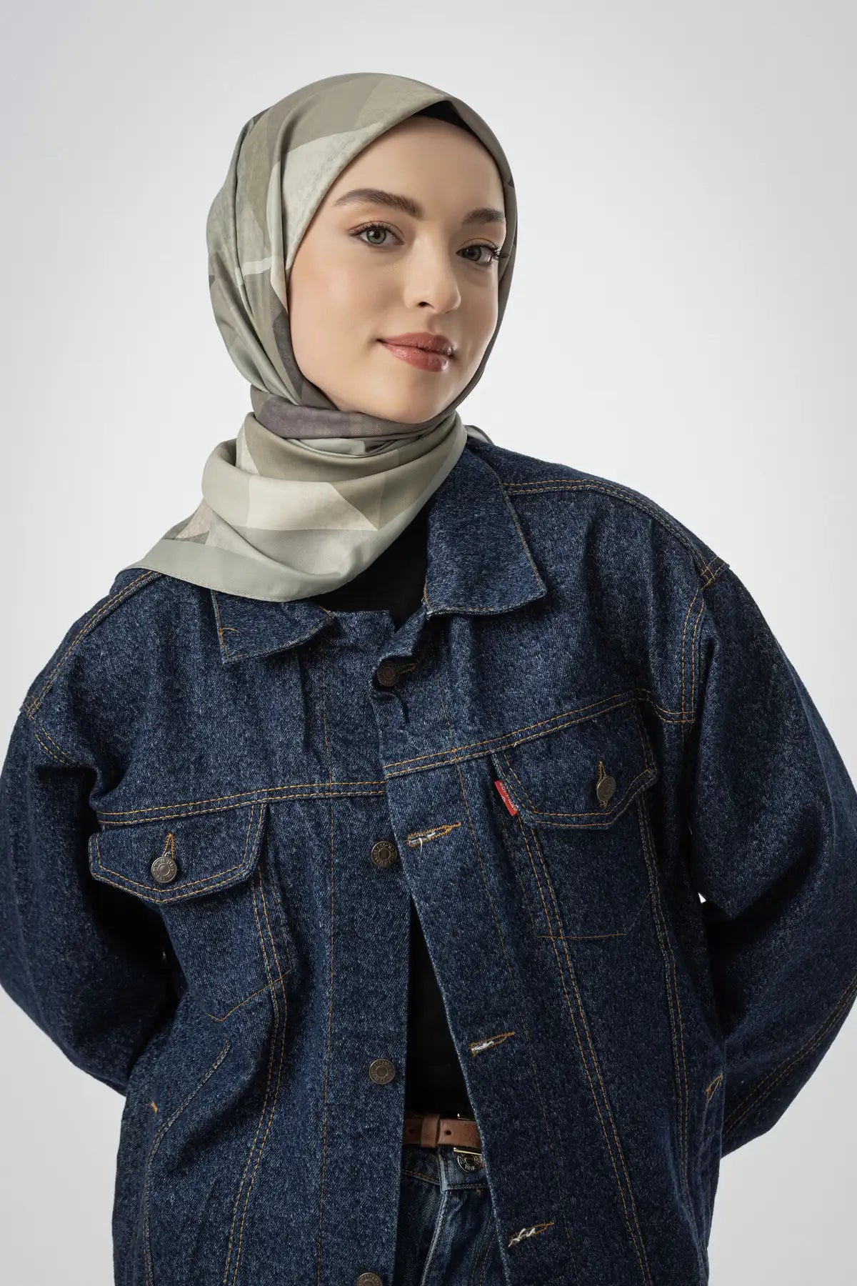 Desenli Twill Eşarp Astrid - Soft Yeşil