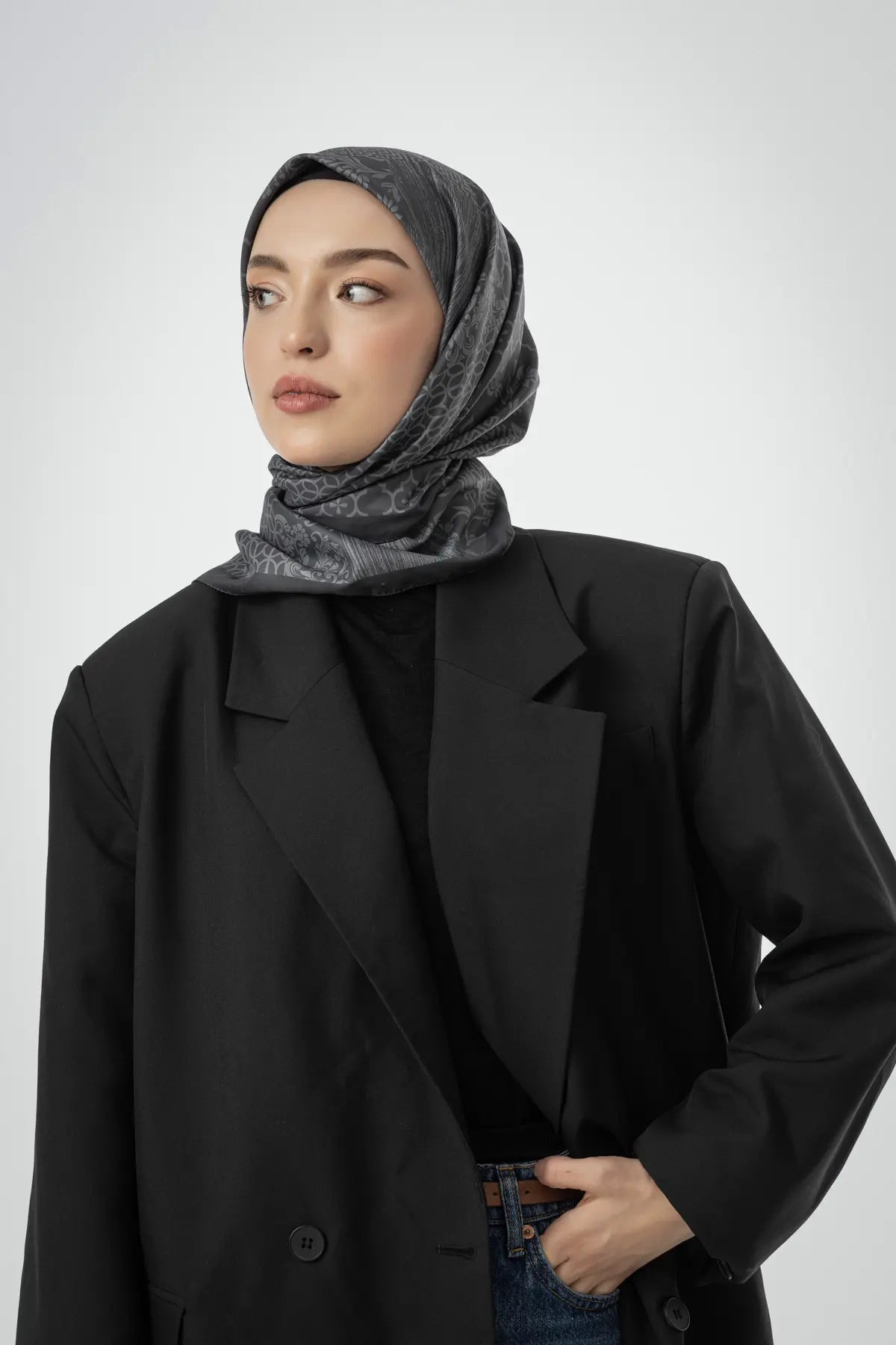 Desenli Twill Eşarp Camelia - Antrasit