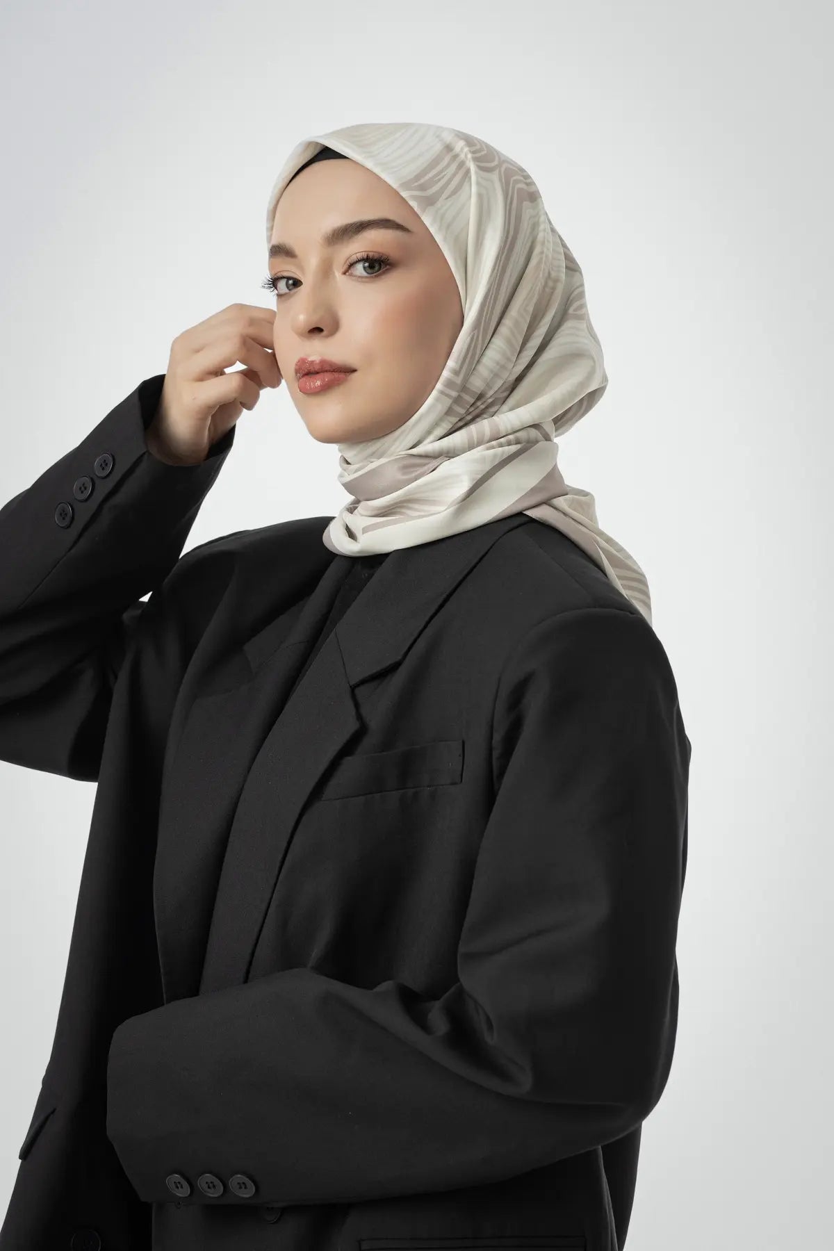 Desenli Twill Eşarp Carleen - Bej