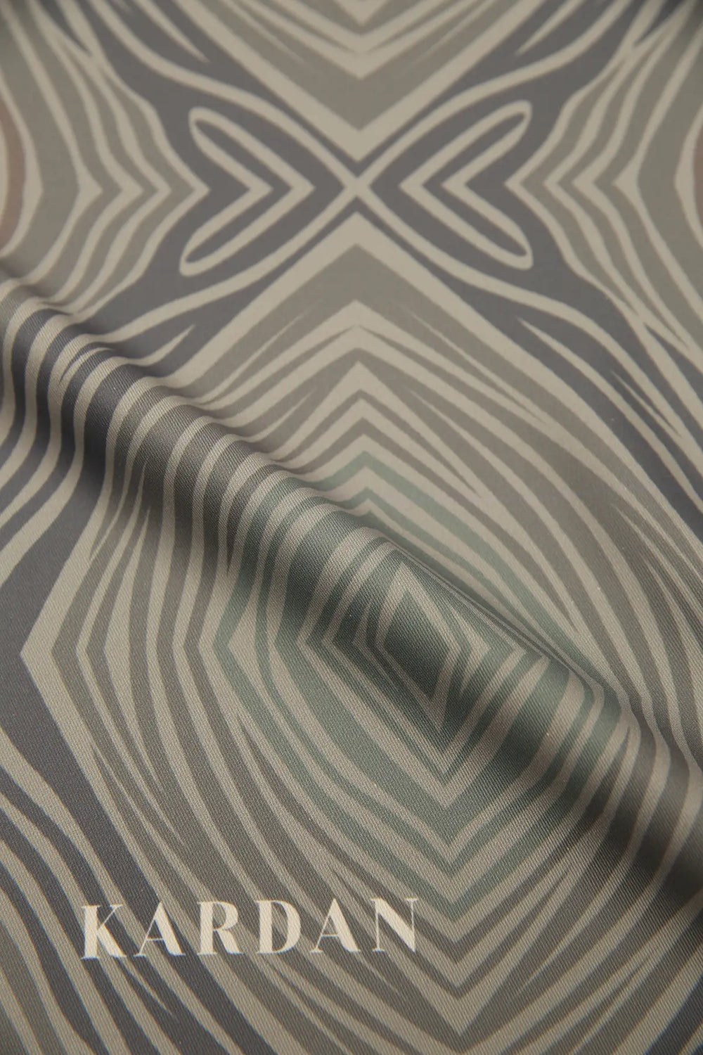 Desenli Twill Eşarp Carleen - Duman