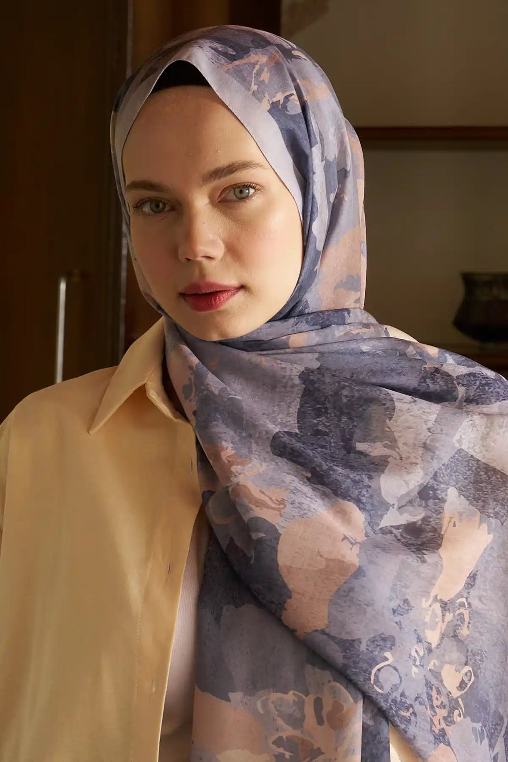 Flora Desenli Taş Mavi Şal - S08