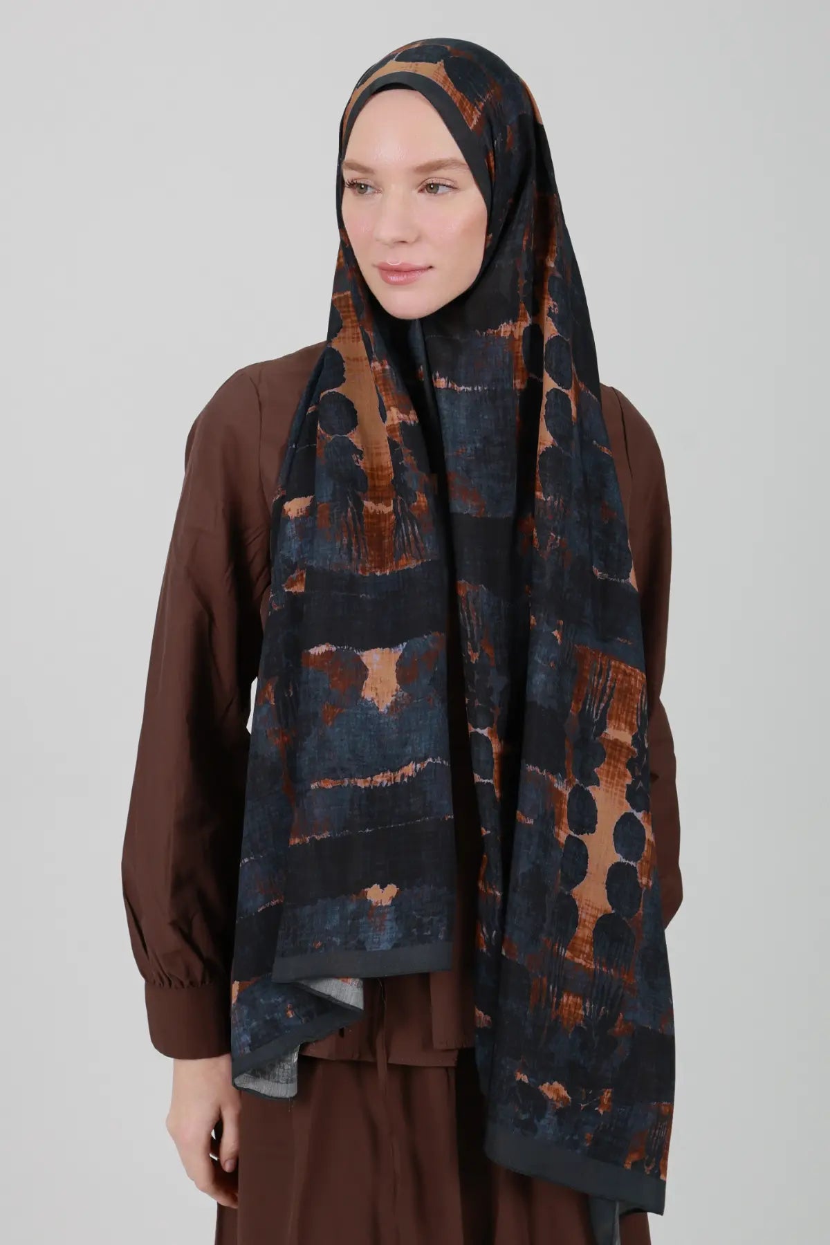 Fresk Desenli Lacivert Kahve Şal - S37
