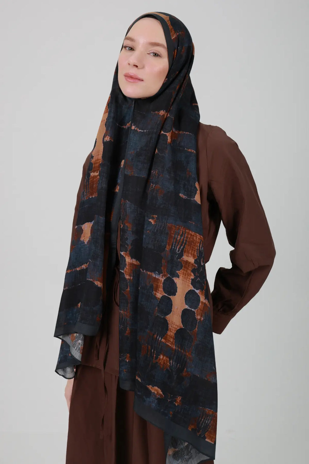 Fresk Desenli Lacivert Kahve Şal - S37
