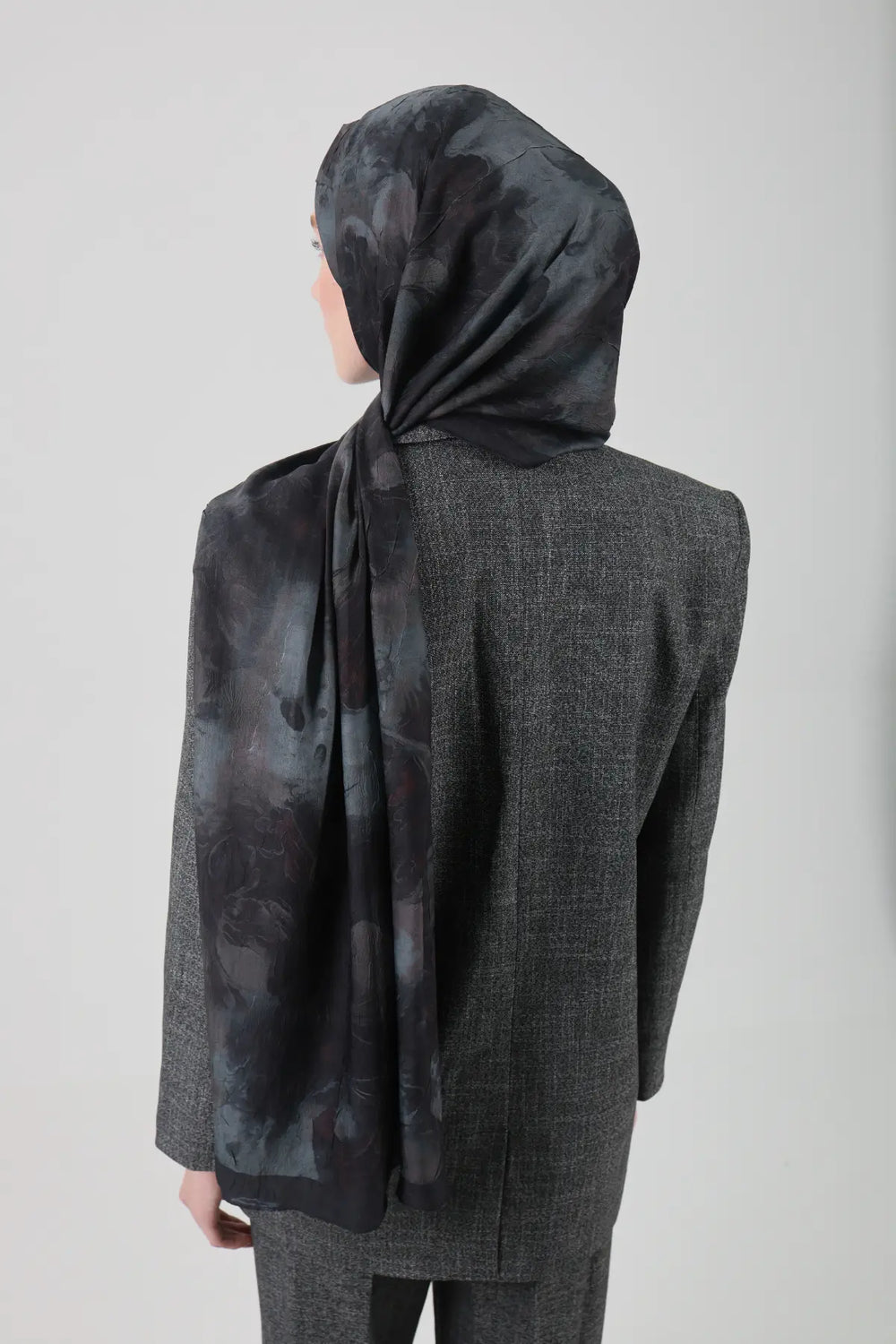 Neva Desenli Soluk Gri Şal - S24