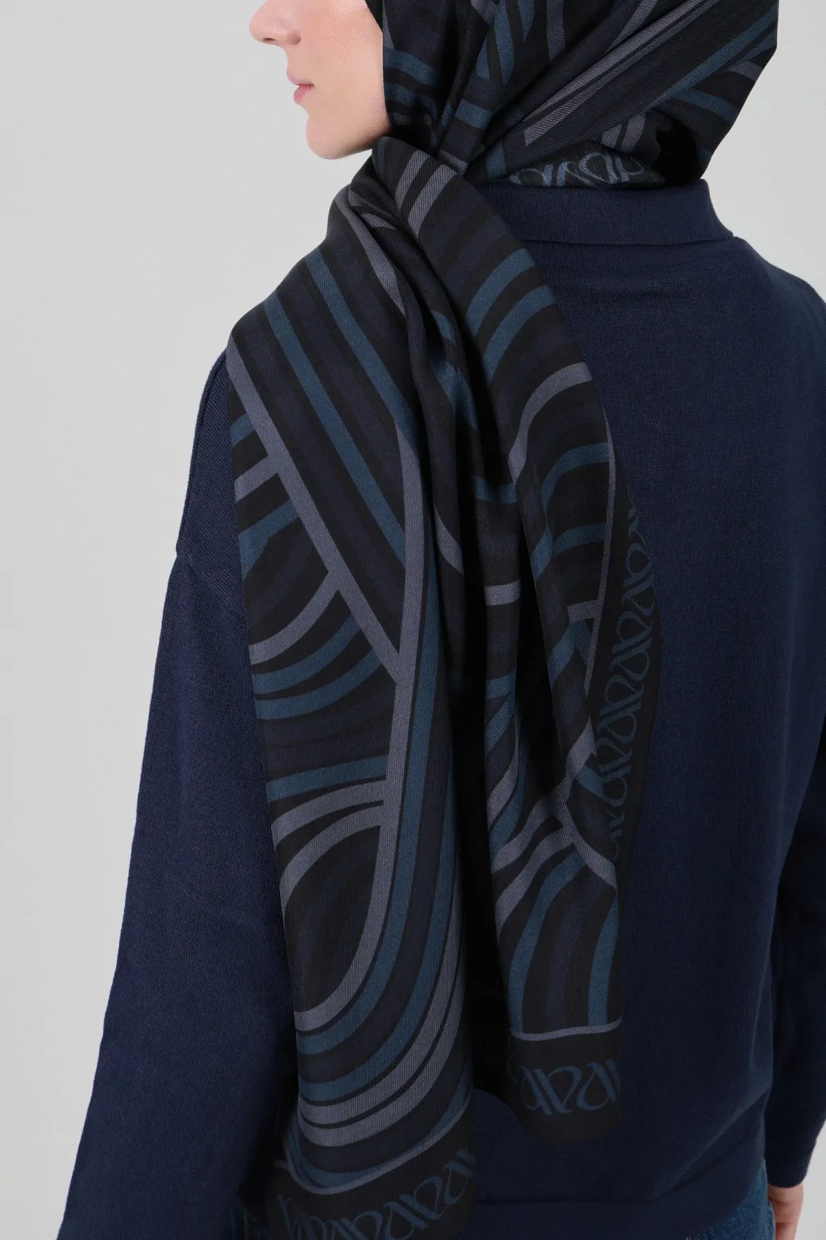 Orbit Desen İpek Şal - İndigo