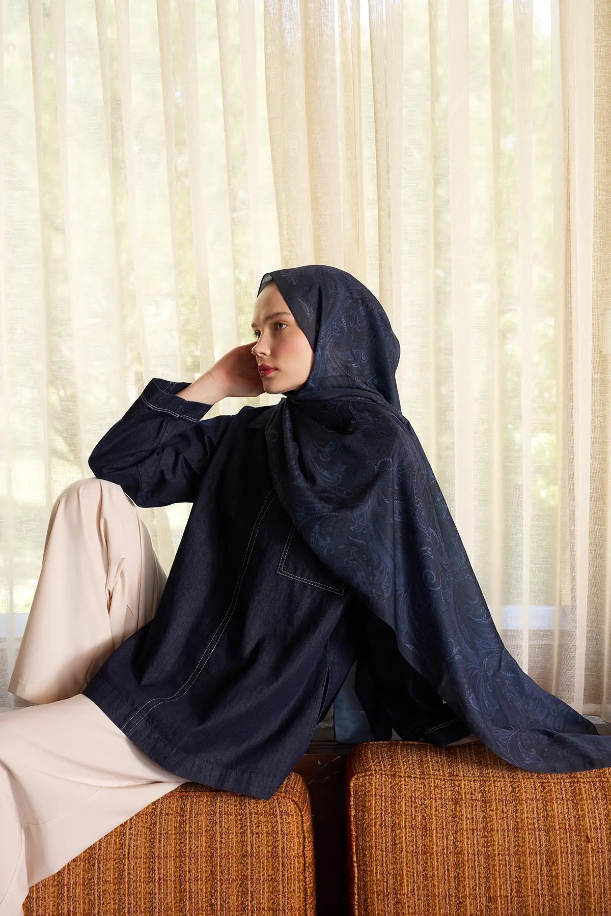 Paisley Desenli Lacivert Şal - MK07
