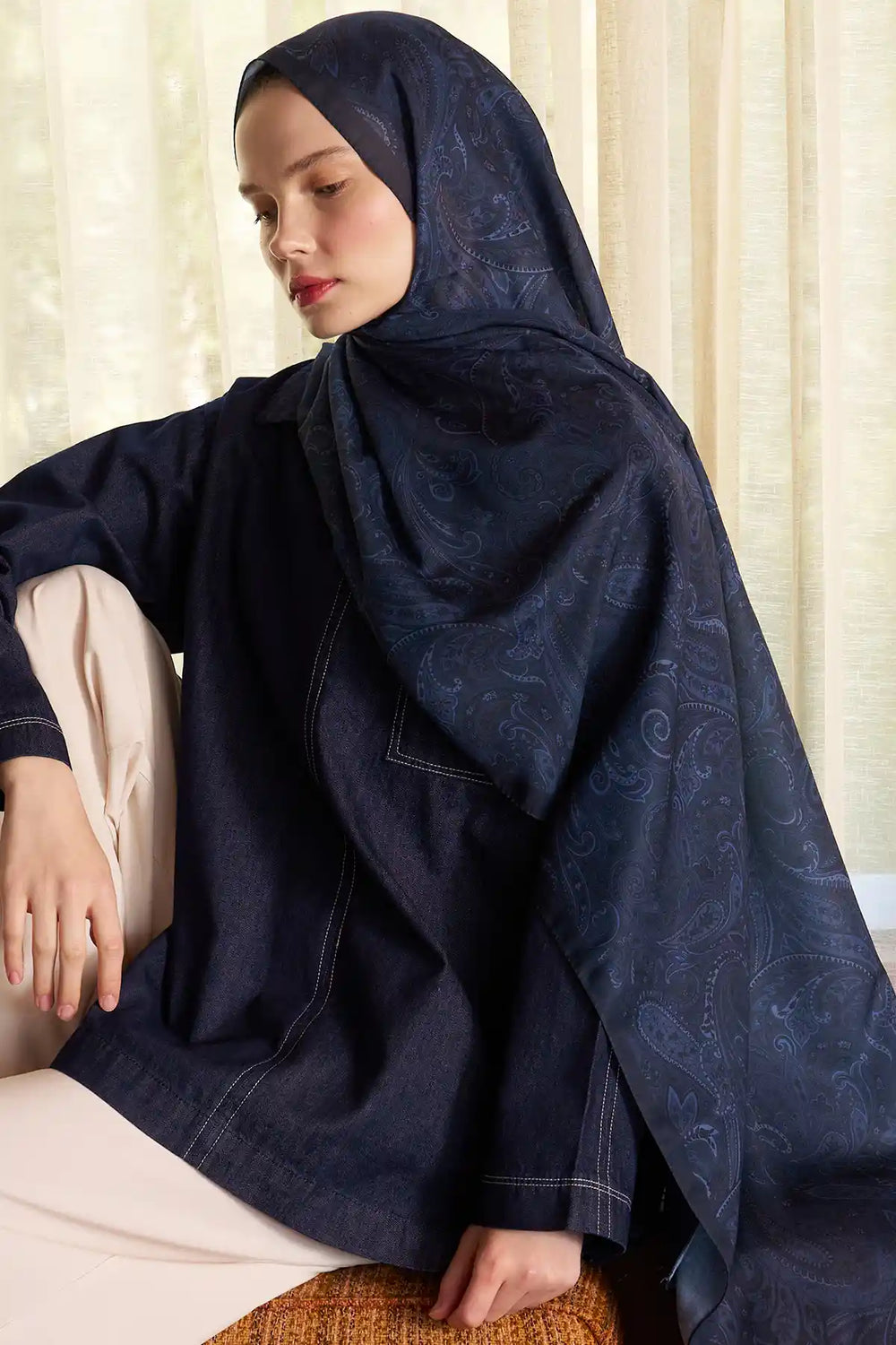 Paisley Desenli Lacivert Şal - MK07