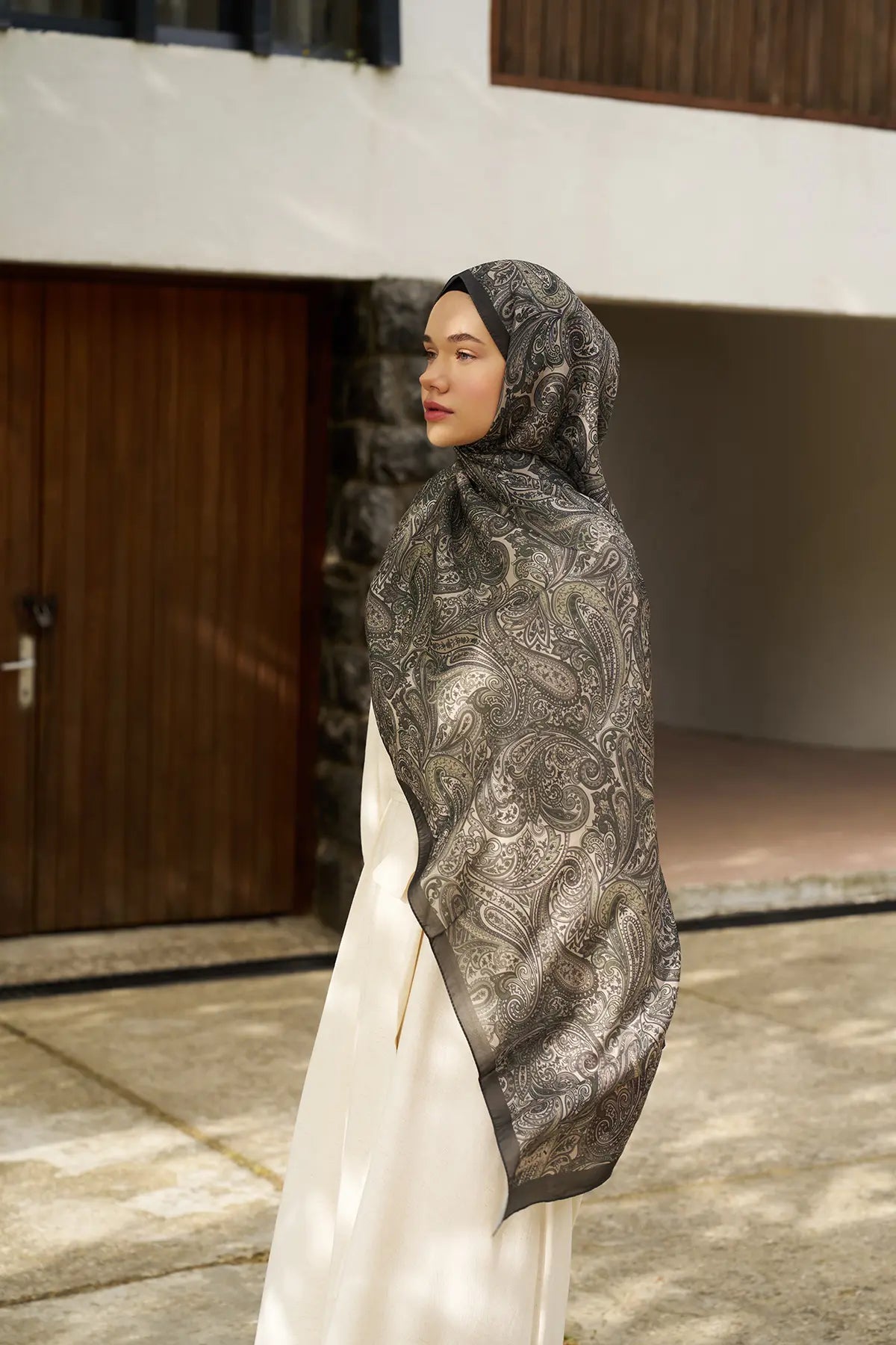 Paisley Desenli Yeşil Şal - MK06