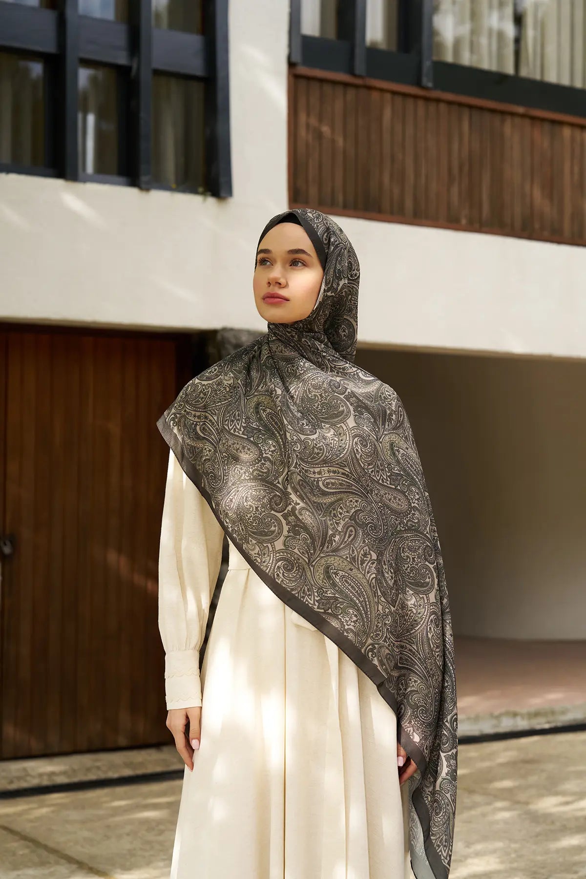 Paisley Desenli Yeşil Şal - MK06