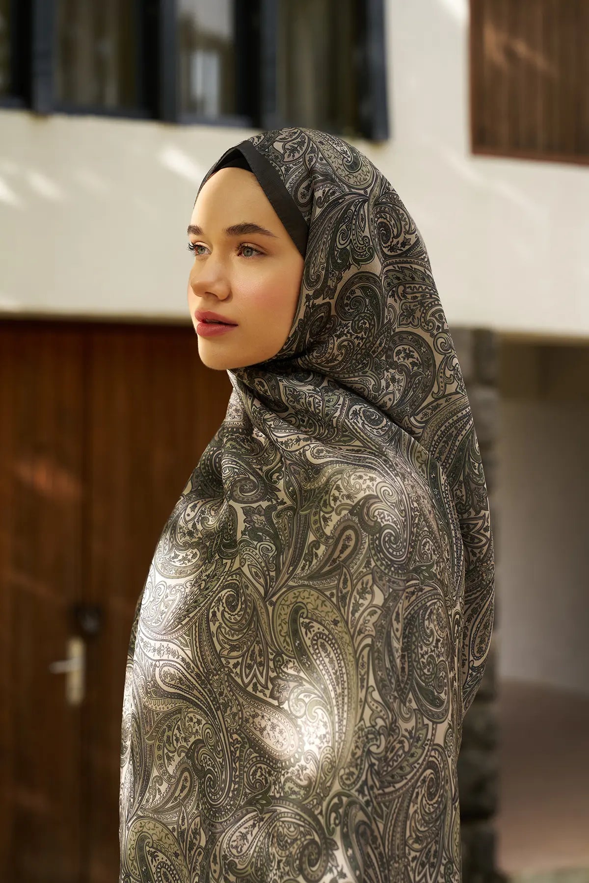 Paisley Desenli Yeşil Şal - MK06