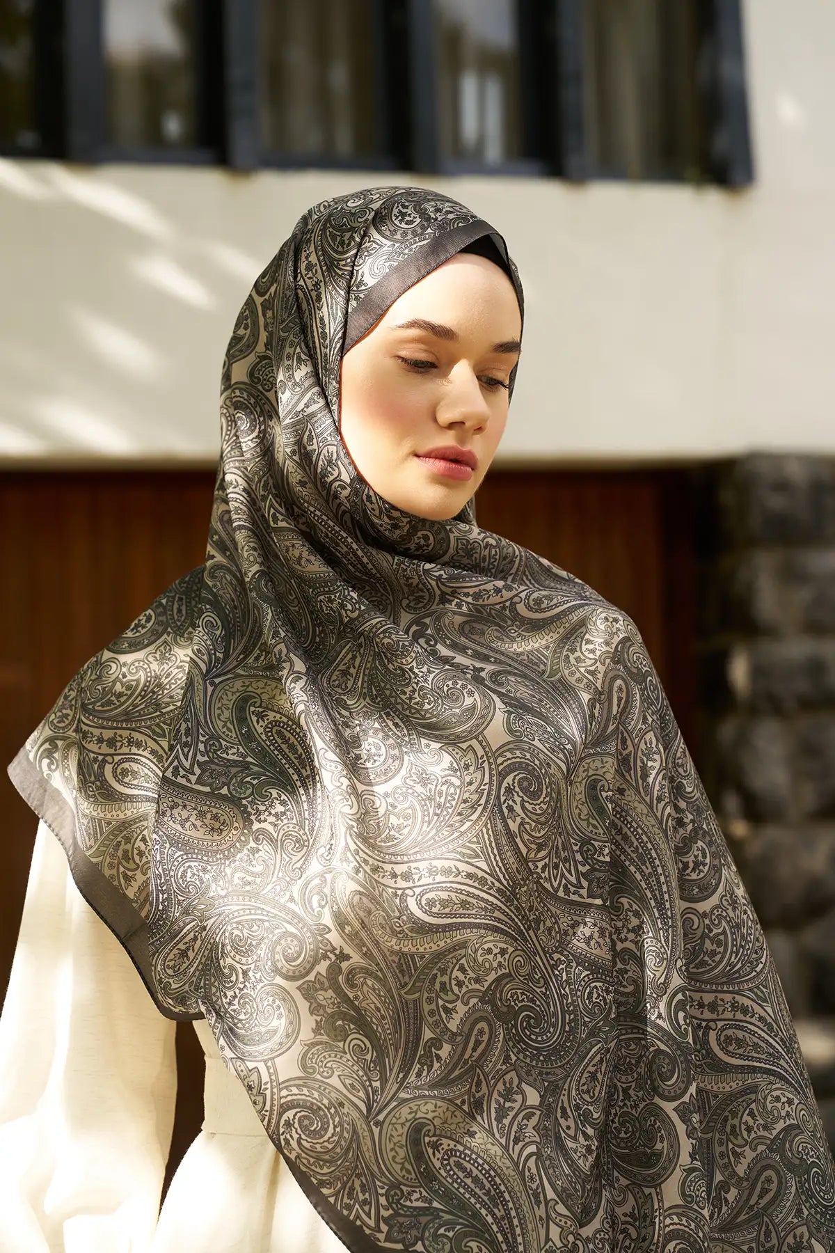Paisley Desenli Yeşil Şal - MK06