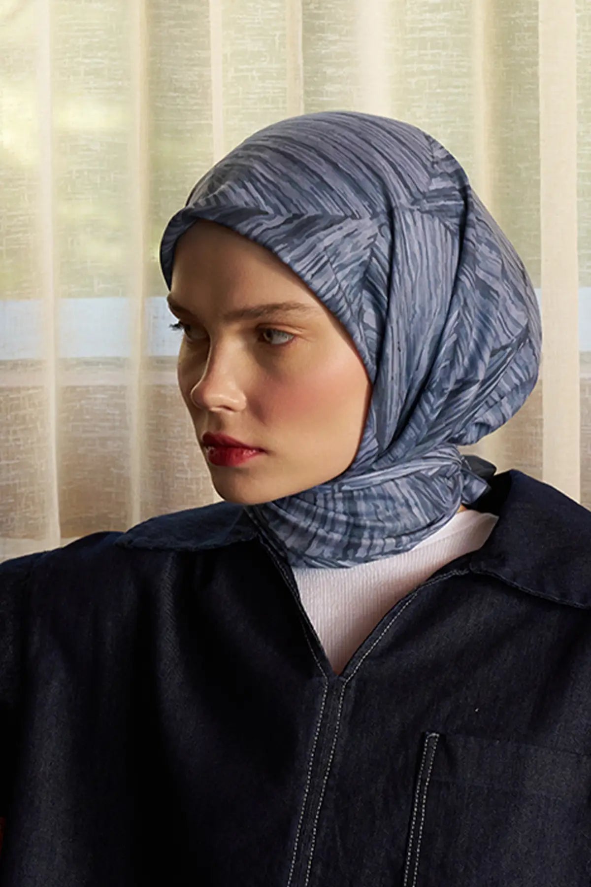 Prizma Desenli Taş Mavi Eşarp - S03