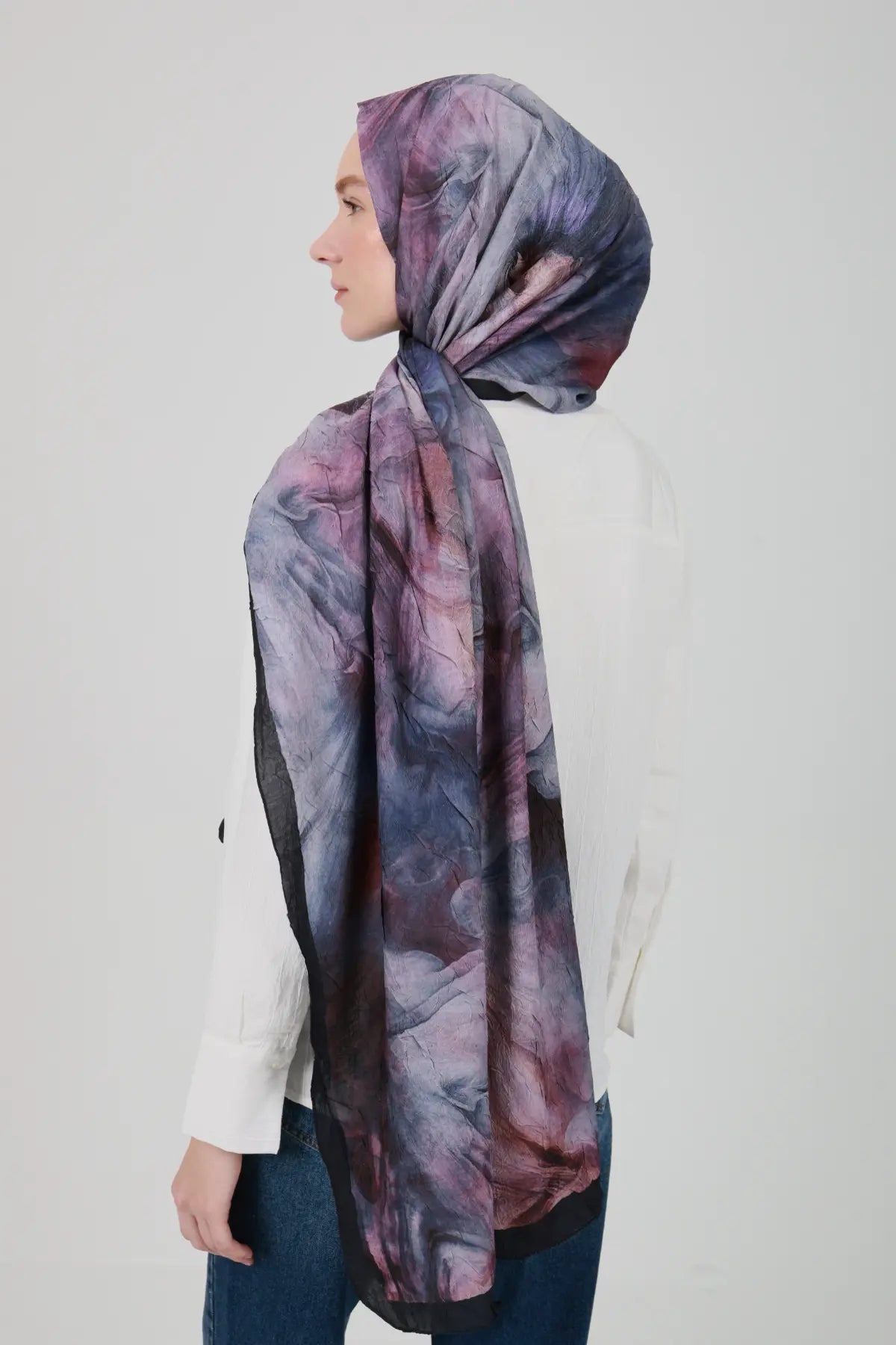 Soyut Desenli Mor Şal - M20
