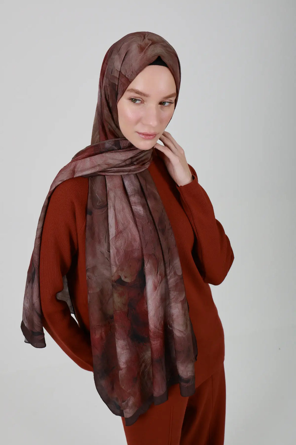 Soyut Desenli Puslu Bordo Şal - M19