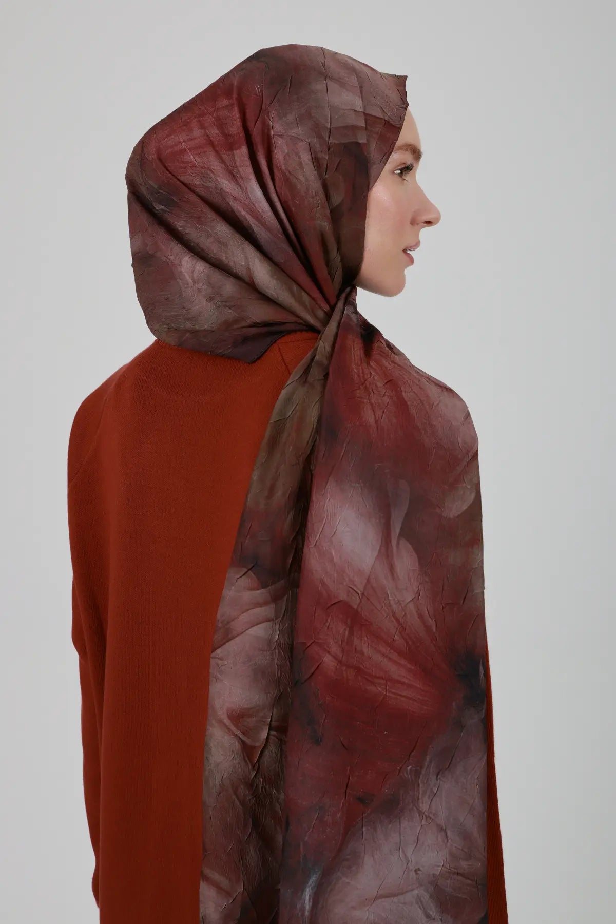 Soyut Desenli Puslu Bordo Şal - M19