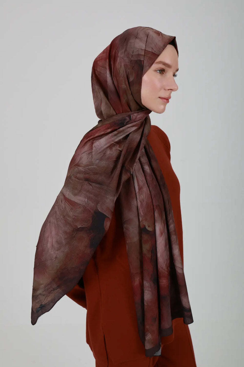 Soyut Desenli Puslu Bordo Şal - M19