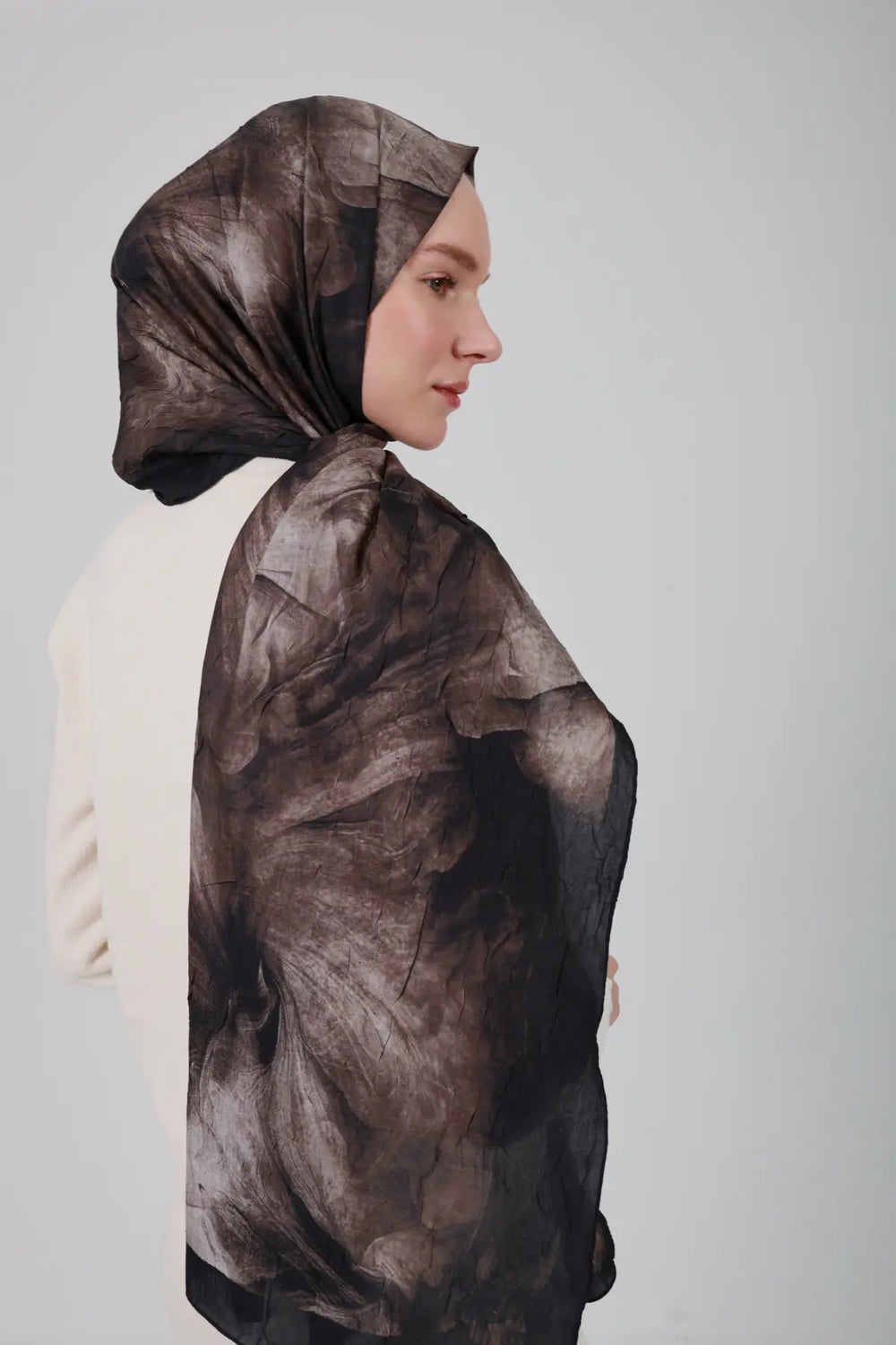 Soyut Desenli Sepya Şal - M22