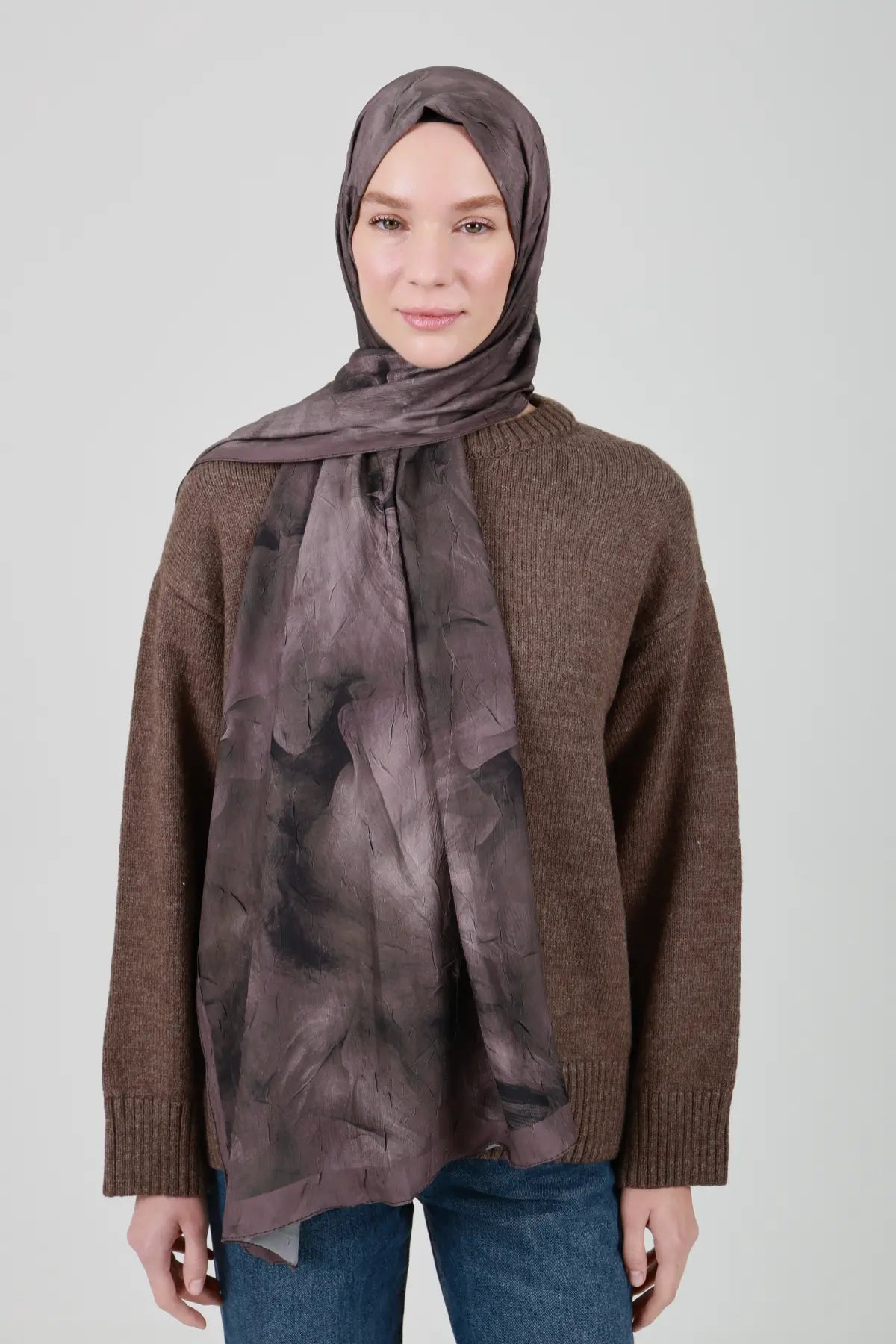 Soyut Desenli Taflan Kraş Şal, ön görünüm – Kardan Rölyef