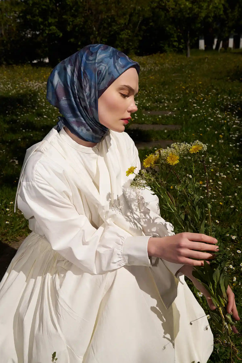 Spiral Desenli Mavi Eşarp - S11