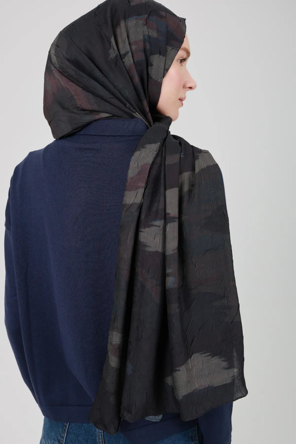 Zigzag Desenli Koyu Yeşil Şal - M28