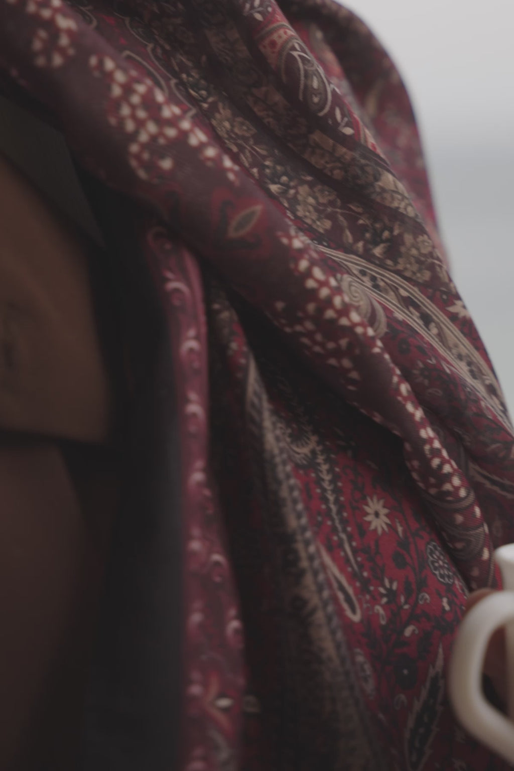 Boteh Desenli Bordo Şal